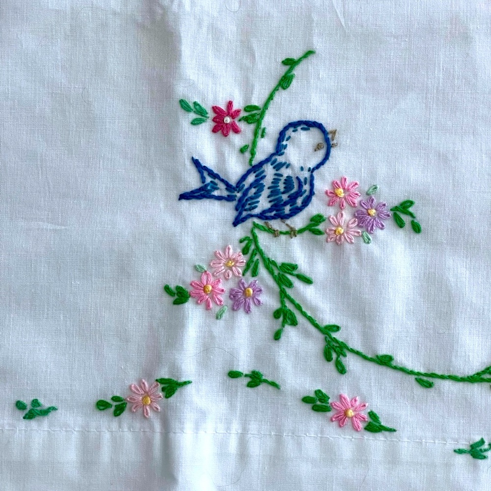 Vintage Pillowcase Set (2 pc) White With Embroidered Birds | Floral | Hand Made - Picture 8 of 8